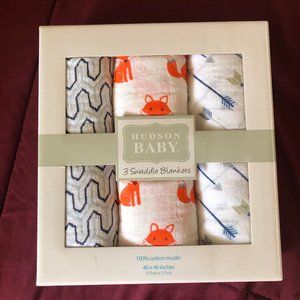 3 Swaddle Blankets